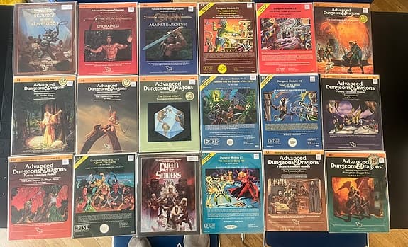 Advanced Dungeons & Dragons moduler PT.1 i samler stand VF/NM