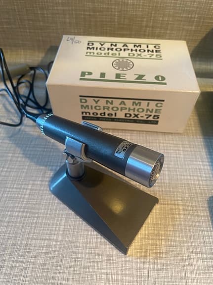 Vintage mikrofon, Piezo DX-75