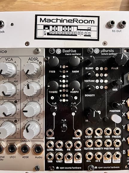 BeeHive Eurorack moduler (Mutable Instruments Plaits clone)