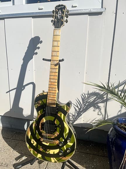 Epiphone Zakk Wylde Les Paul Custom camo bullseye