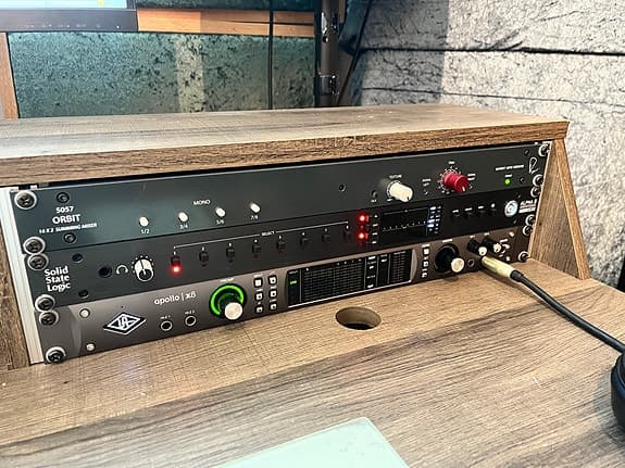 Apollo x8 - Universal Audio