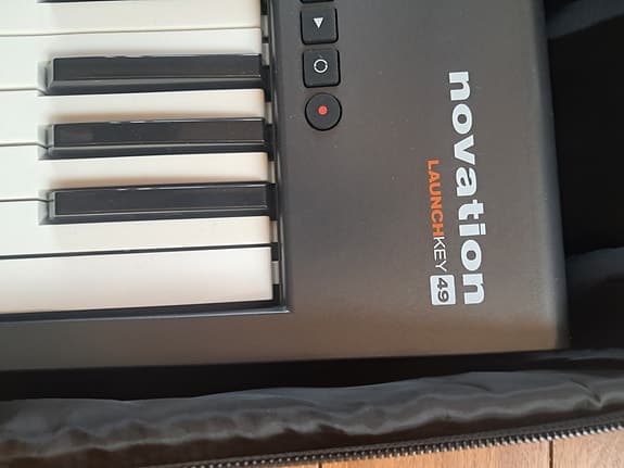 Novation Launchkey 49 MIDI Keyboard
