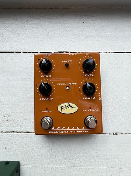 T-Rex Replica Delay – håndbygget i Danmark