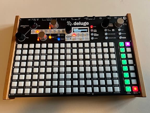 Synthstrom Deluge
