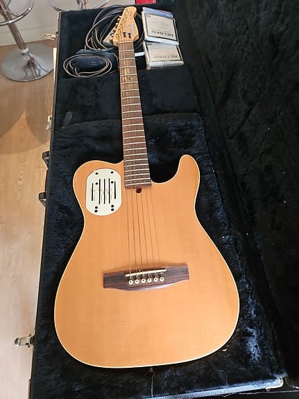 Godin Acoustic Deluxe 6 elektrisk guitar natur