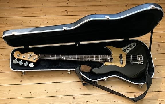 Fender American Deluxe Jazz Bass