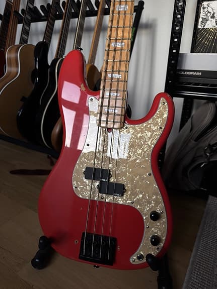 Fender US precision bass modified