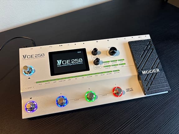 Mooer GE250 – Amp Modelling & Multi Effects processor