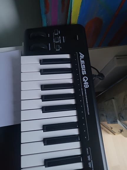Alesis Q49 – USB/MIDI keyboard controller (49 tangenter)