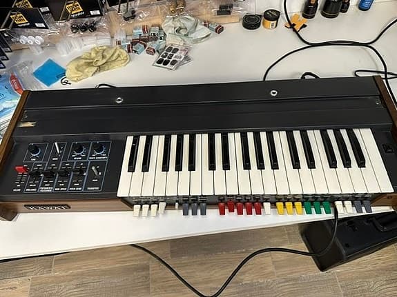 Kawai - Synthesizer-100P - - Keyboard-synthesizer - 1979