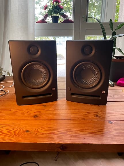 PreSonus Eris E5 Studio Monitor
