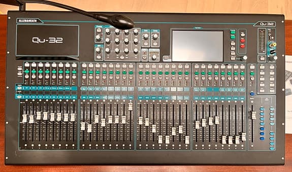 Allen & Heath QU-32