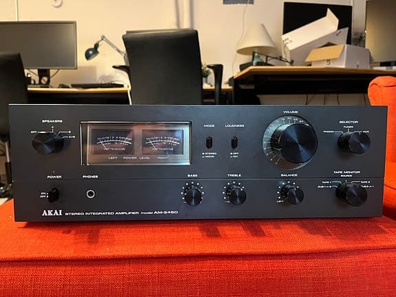 Akai AM-2450 Stereo Integrated Amplifier