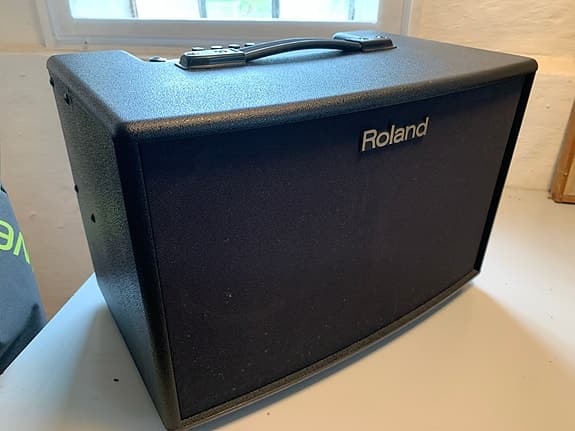 Roland Acoustic Chorus AC90 guitar og sang forstærker