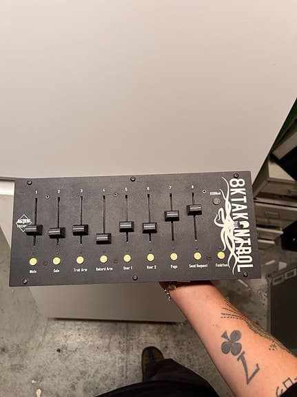 Oktakontrol, Octatrack MIDI controller