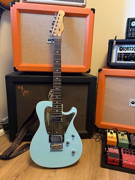 Magneto UW-4300 Deluxe - Baby Blue telecaster m. EMG single coils