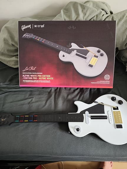 Gibson Les Paul Alpine White PRO Edition Guitar Hero controller hvid