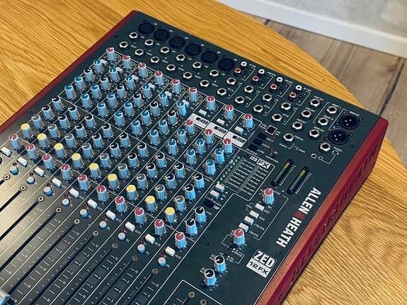 Allen & Heath ZED-12FX Mixer (NY DEMO)