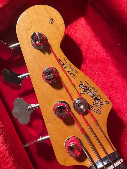 Fender Jazz Bass Vintera II 60s