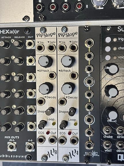Eurorack moduler – Make Noise STO, Pip Slope, HEXa(s)r m.fl. synthesizer moduler