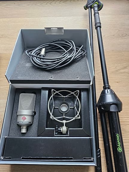 Neumann TLM 103 Studio Bundle + Mic Stand & XLR kabel