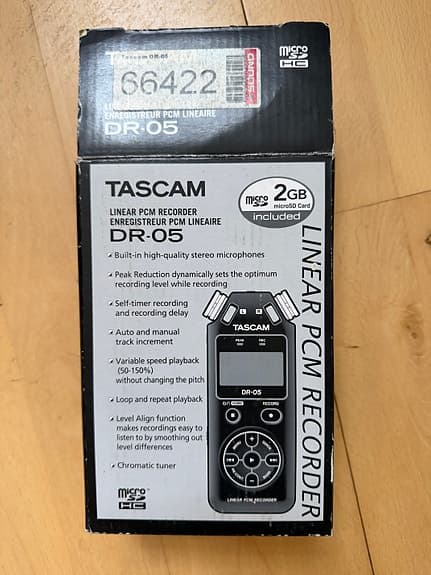 TASCAM DR-05