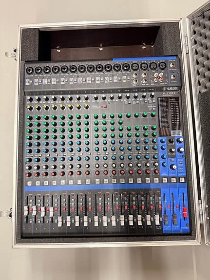 Yamaha MG20XU 20-kanals analog mixer