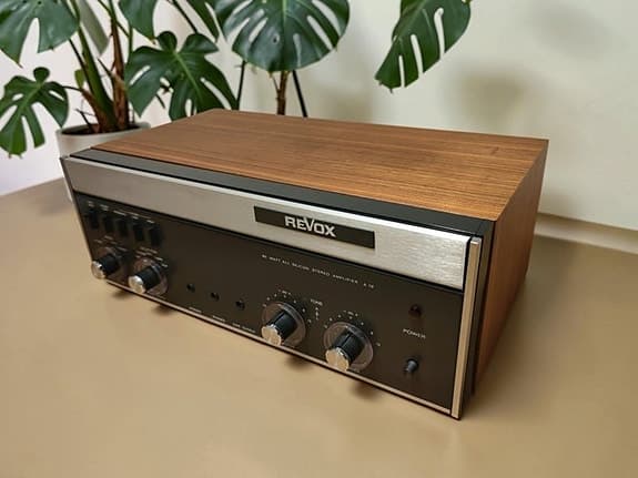 Revox - A 78 Solid-state integreret forstærker