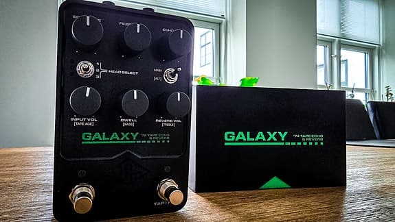 Universal Audio UAFX Galaxy '74 Tape Echo & Reverb