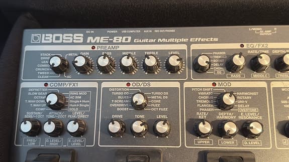 Boss ME-80 Multieffektpedal – Alt-i-én guitartone