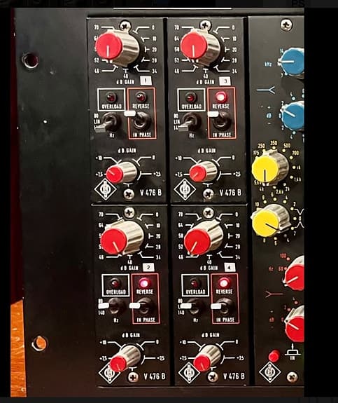 4 x Neumann V476 microphone amps