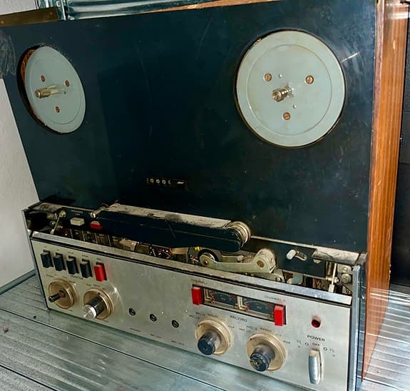 2 x Revox A77