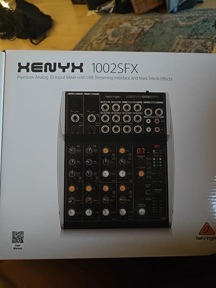 Behringer Xenyx 1002SFX analog mixer med effekter