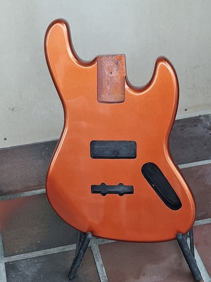 Jazz Bass krop med super fancy kobber-farve