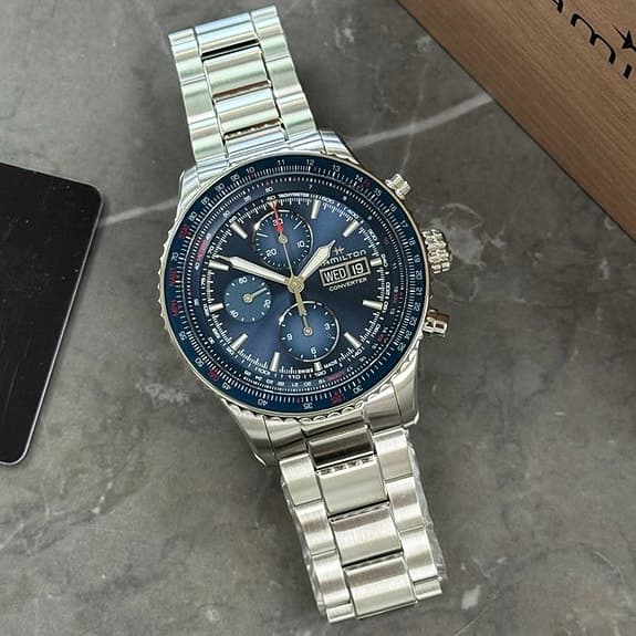 Hamilton - KHAKI AVIATION CONVERTER AUTO CHRONO - H76746140 - Mænd - 2025+