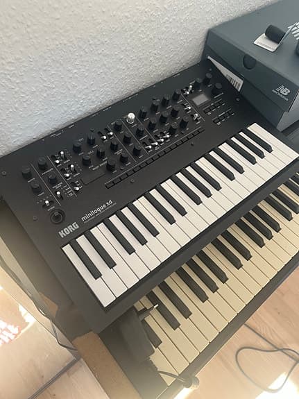 Korg Minilogue XD synthesizer keyboard sort
