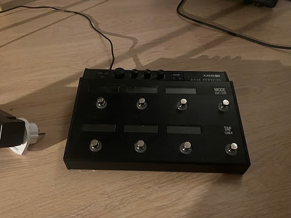 Line 6 HX Effects multieffekt pedal til guitar