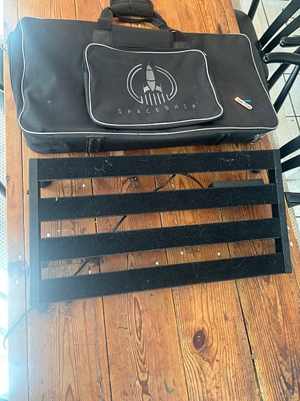 SpaceShip pedalboard til guitar