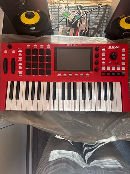 Akai Key 37 MPC