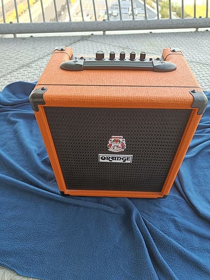 Bass amplifier - Orange Crush Bass 25
