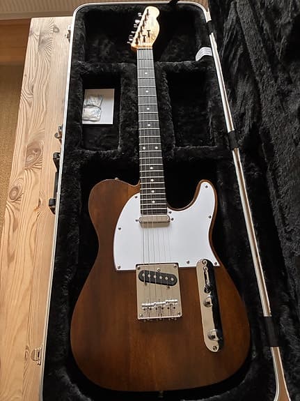 T style (HB) elektrisk guitar telecaster style brun