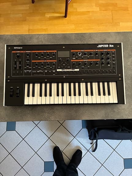Roland Jupiter Xm synthesizer keyboard