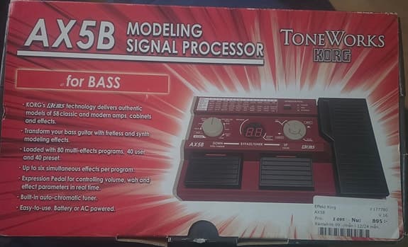 Korg AX5G bas guitar multieffekt pedal rød