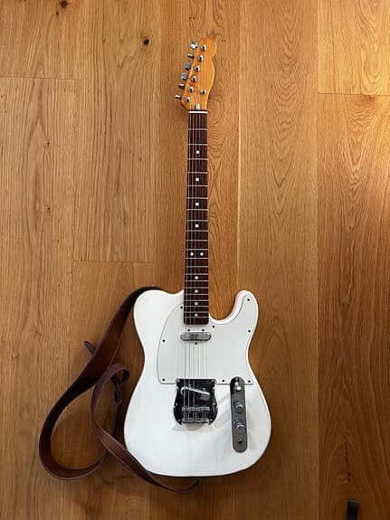 Japansk telecaster & Fender CC akustisk