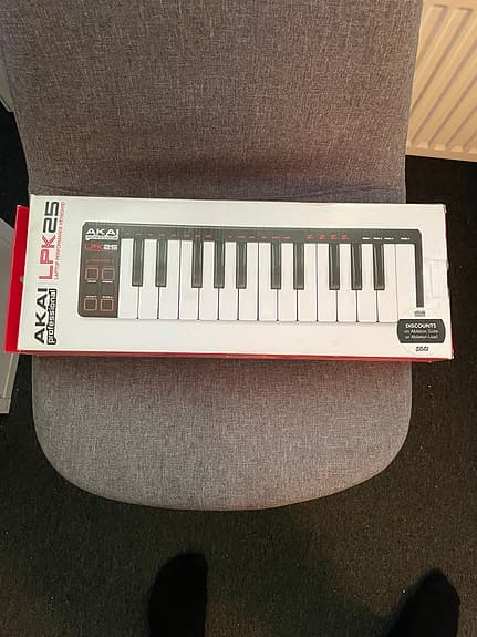 Akai LPK25 MIDI keyboard 25 tangenter