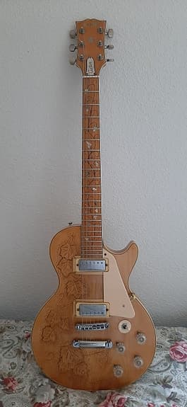 Kasuga Les Paul 1975-1980