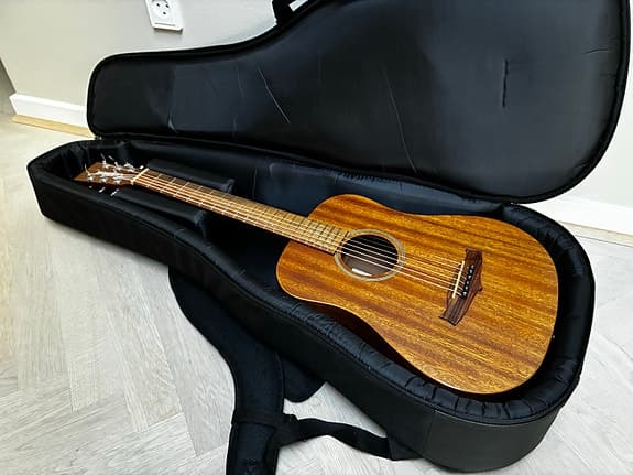 Tanglewood Winterleaf TW2TE – Mahogni med pickup