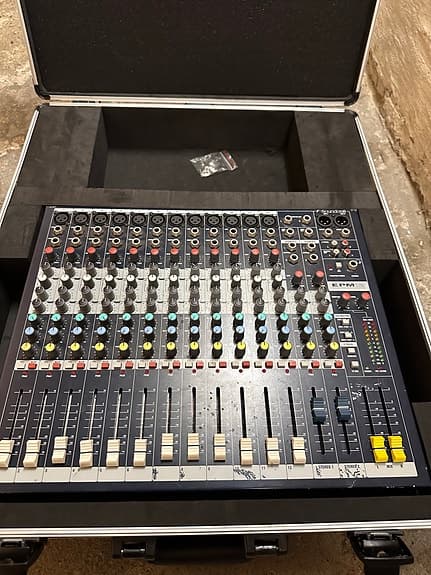 Soundcraft EPM12