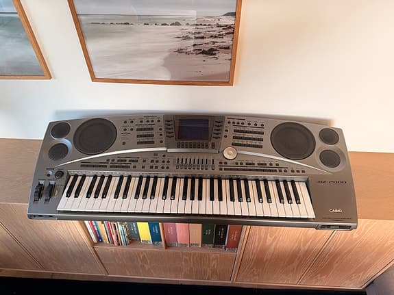 Casio MZ-2000 workstation keyboard med original strømforsyning