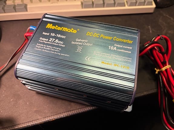 DC-DC Power Converter Motormate IPC-1210 (10-16V til 27,6V / 10A)